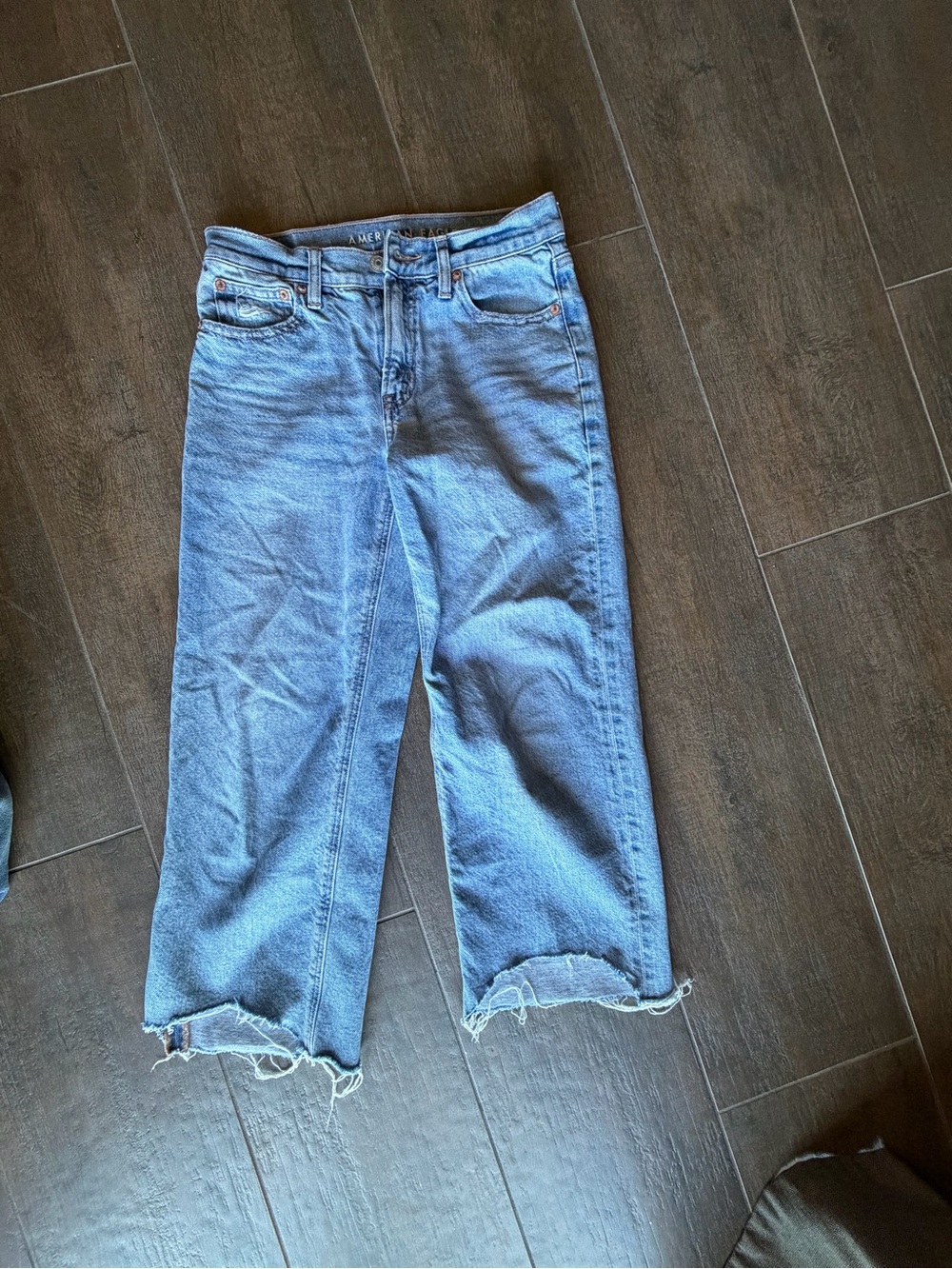 American Eagle Outfitters Light Blue Cropped Wide-Leg Jeans - 00 Xshort